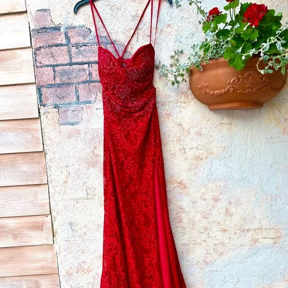 strapless open back dress Black Strapless Glitter Prom Dress Red Rhinestone V-Neck